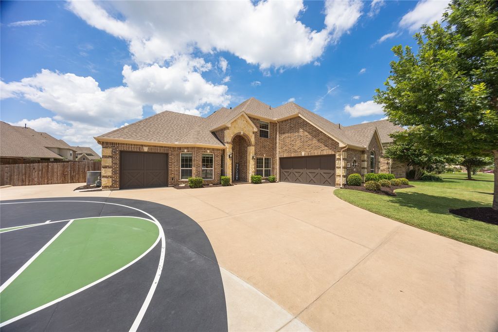 4807 Quantrill Avenue, Mansfield, TX 76063