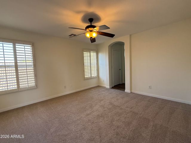 1140 E FERRARA Street, San Tan Valley, AZ 85140