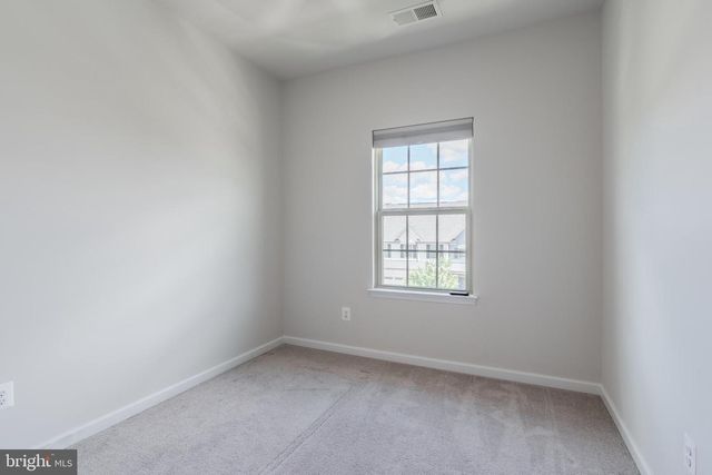 18191 RED MULBERRY RD, Dumfries, VA 22026