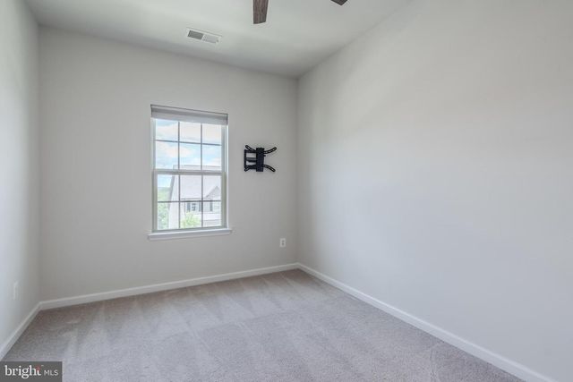 18191 RED MULBERRY RD, Dumfries, VA 22026