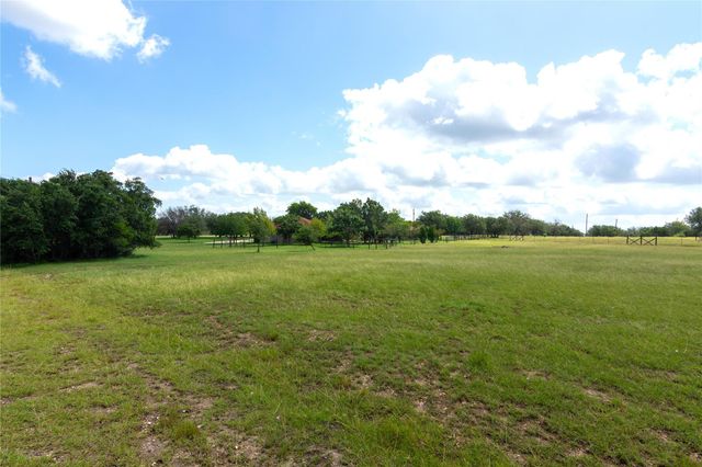 100 Thoroughbred TRCE, Liberty Hill, TX 78642