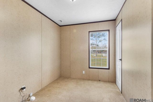 44422 Melancon St, Sorrento, LA 70778