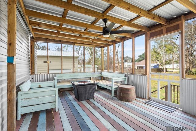 44422 Melancon St, Sorrento, LA 70778