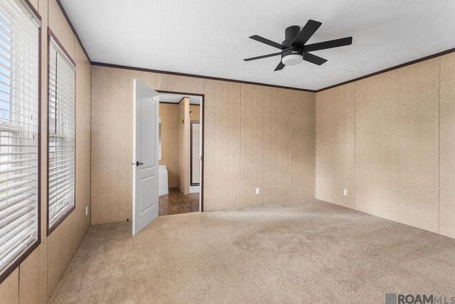 44422 Melancon St, Sorrento, LA 70778