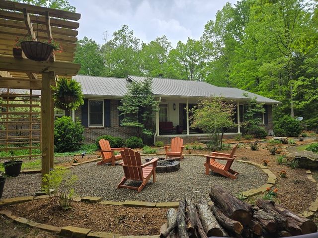 1320 Laurel Way, Monterey, TN 38574