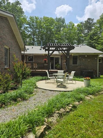 1320 Laurel Way, Monterey, TN 38574