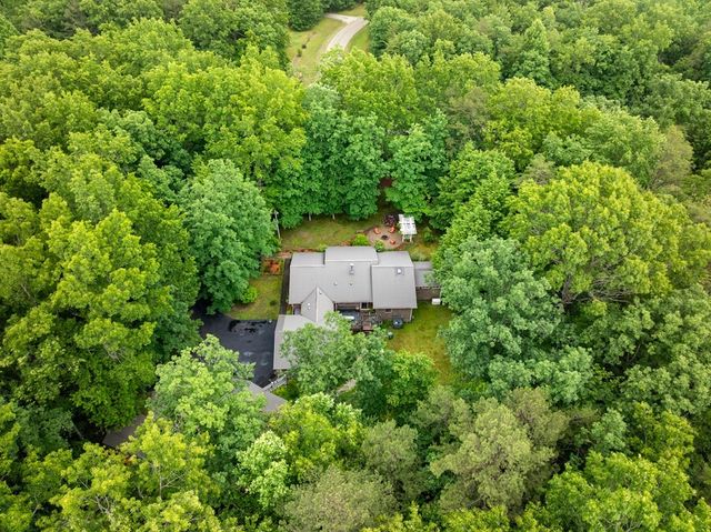1320 Laurel Way, Monterey, TN 38574