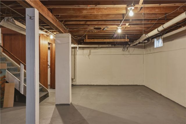 135 Crestmont Road, Binghamton, NY 13905