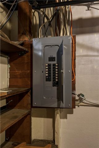 135 Crestmont Road, Binghamton, NY 13905