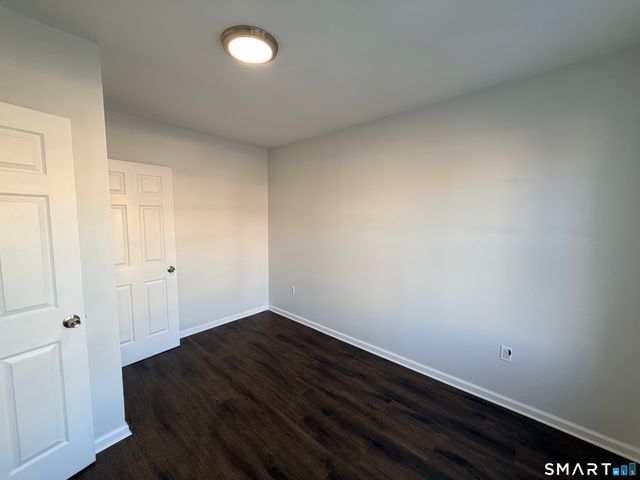 1769 Park Avenue 1, Bridgeport, CT 06604