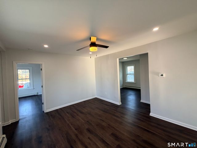 1769 Park Avenue 1, Bridgeport, CT 06604