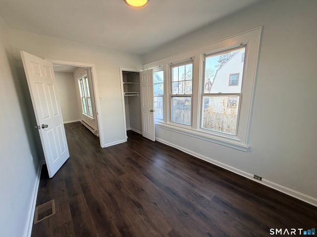 1769 Park Avenue 1, Bridgeport, CT 06604