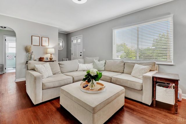1431 Collinsdale Avenue, Anderson Twp, OH 45230