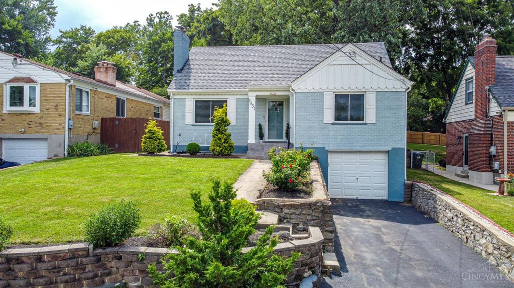 1431 Collinsdale Avenue, Anderson Twp, OH 45230