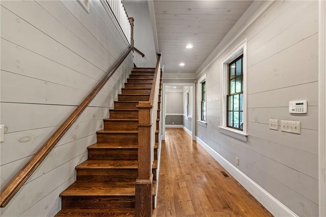 290 Old Anderson Creek Road, Ellijay, GA 30536