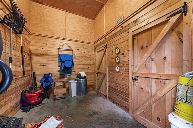 290 Old Anderson Creek Road, Ellijay, GA 30536
