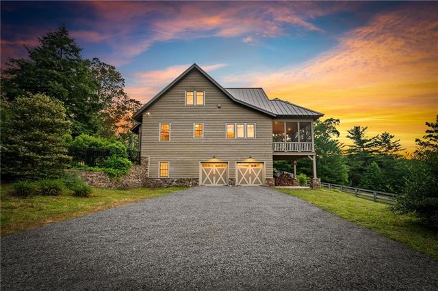 290 Old Anderson Creek Road, Ellijay, GA 30536