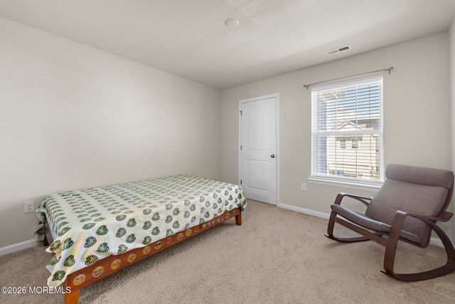 22 Corliss Way, Manahawkin, NJ 08050