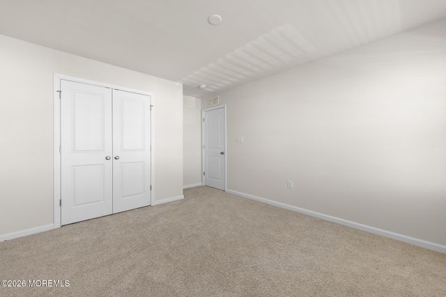 22 Corliss Way, Manahawkin, NJ 08050