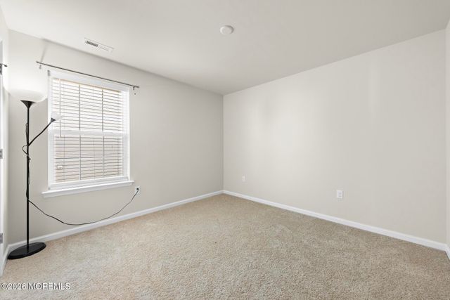 22 Corliss Way, Manahawkin, NJ 08050