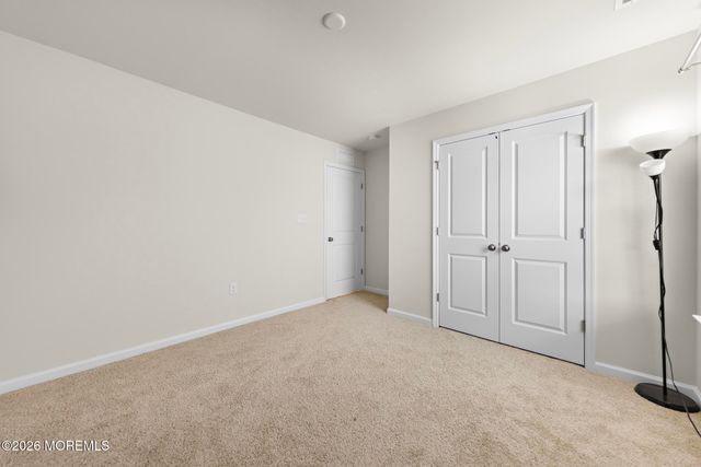 22 Corliss Way, Manahawkin, NJ 08050