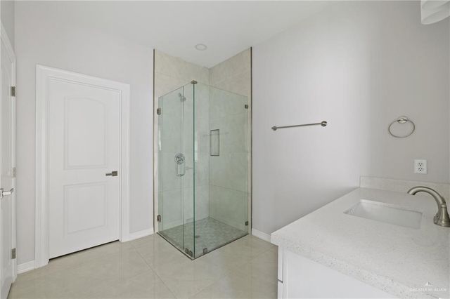 1812 Diplomat Drive, Edinburg, TX 78542