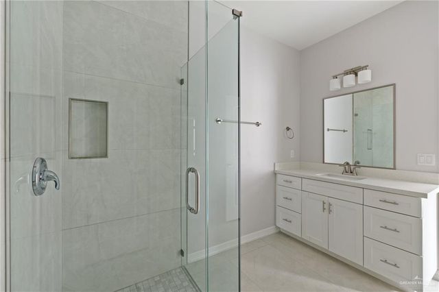 1812 Diplomat Drive, Edinburg, TX 78542