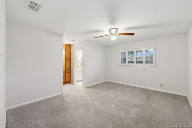 1018 Spent Wing, San Antonio, TX 78213