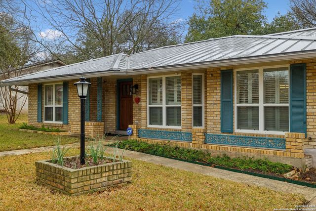 1018 Spent Wing, San Antonio, TX 78213
