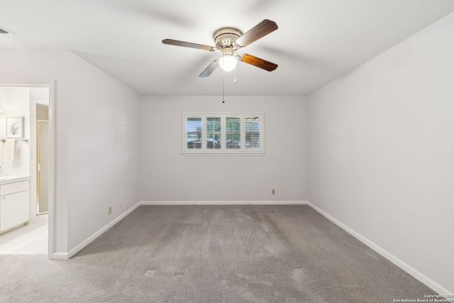 1018 Spent Wing, San Antonio, TX 78213