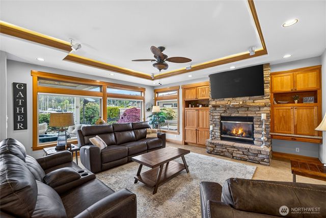 866 Kalispell Drive, La Conner, WA 98257