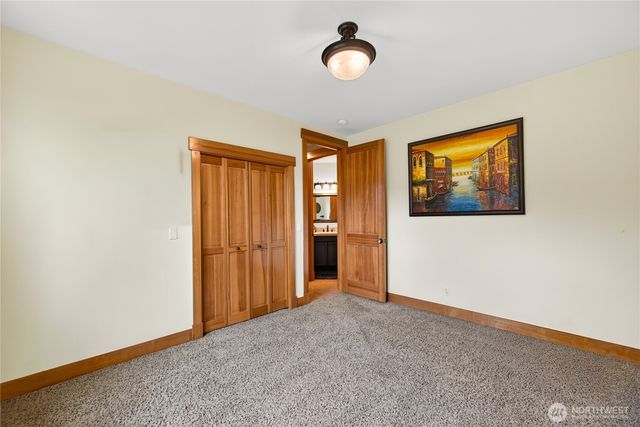 866 Kalispell Drive, La Conner, WA 98257