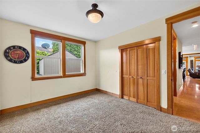 866 Kalispell Drive, La Conner, WA 98257