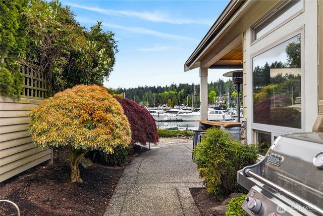 866 Kalispell Drive, La Conner, WA 98257