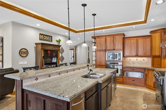 866 Kalispell Drive, La Conner, WA 98257