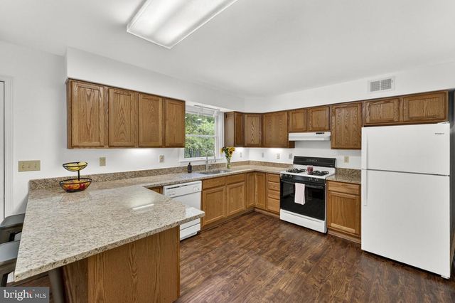 13047 ELK RUN RD, Bealeton, VA 22712