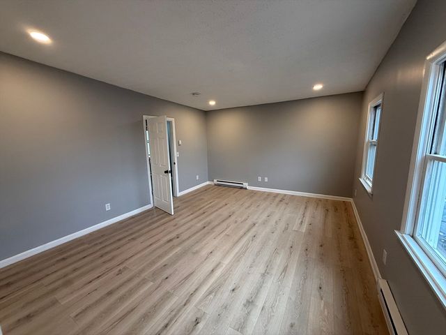 277 Rantoul St 2, Beverly, MA 01915