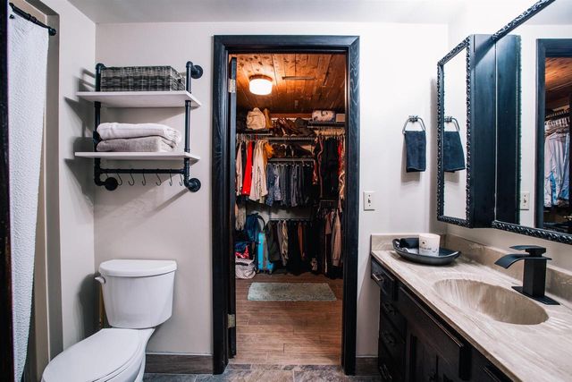 W6126 SLADICH ROAD, Greenwood, WI 54437