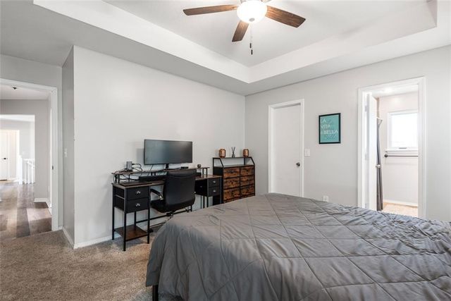 1061 Pumpkin Ridge Street, Gardner, KS 66030