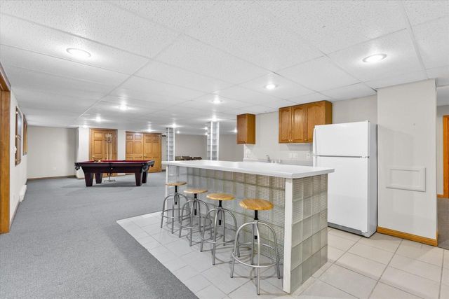 20750 Lincolnshire COURT, Brookfield, WI 53045