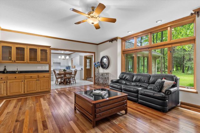 20750 Lincolnshire COURT, Brookfield, WI 53045
