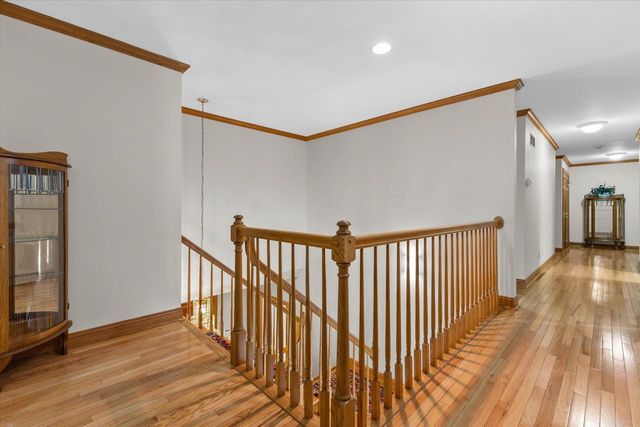 20750 Lincolnshire COURT, Brookfield, WI 53045