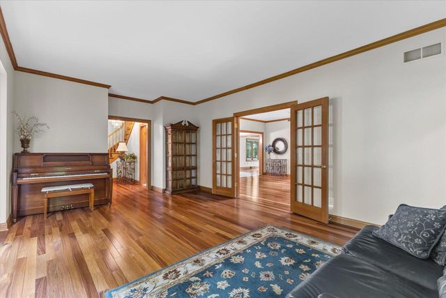 20750 Lincolnshire COURT, Brookfield, WI 53045