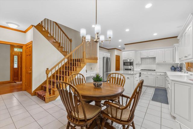 20750 Lincolnshire COURT, Brookfield, WI 53045