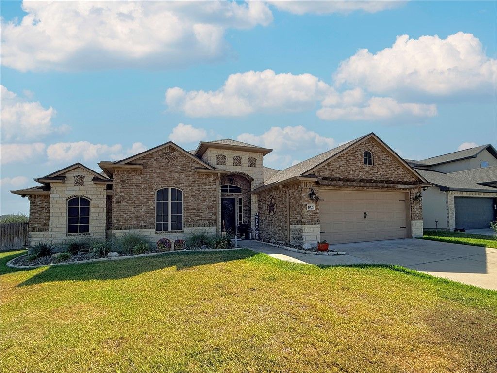 102 Chiman Dr, Portland, TX 78374 — exterior