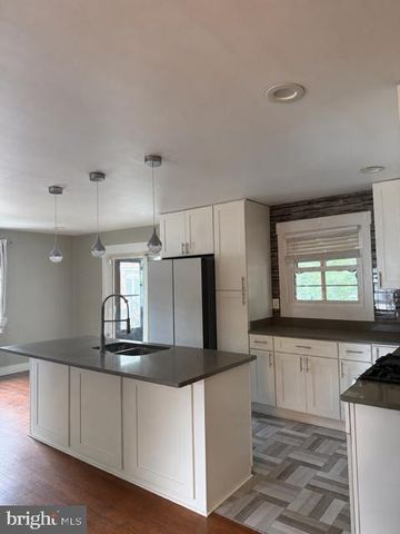 3623 COLONY RD, Fairfax, VA 22030