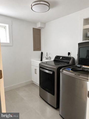 3623 COLONY RD, Fairfax, VA 22030