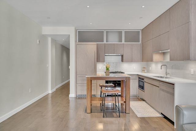 43 Westland Ave 212, Boston, MA 02115