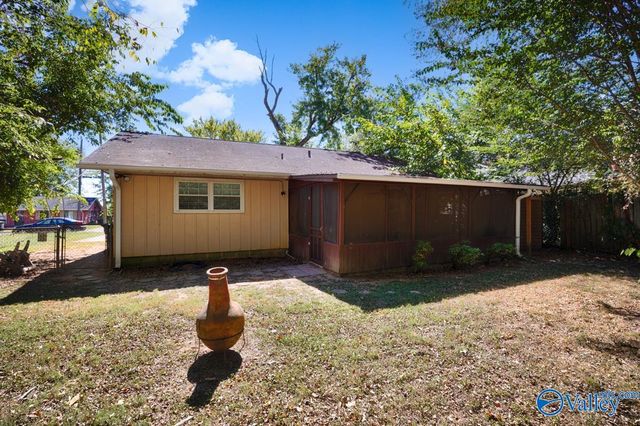2458 Mt Vernon Road NW, Huntsville, AL 35810