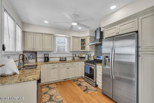24 Reese Avenue, Lavallette, NJ 08735